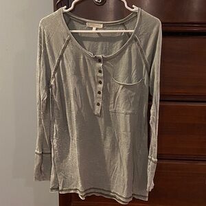 Gilded Intent, size S, light sage green